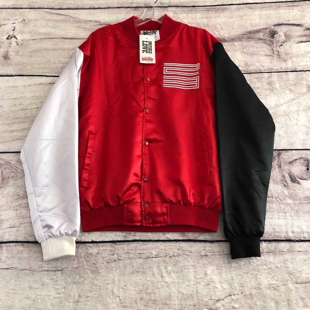 Sneak Gallery Chicago Bulls 96 Jacket Mens M Red Satin Bomber Snap Button New